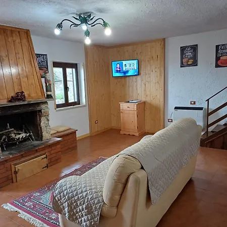 Casa Vacanza Le Terrazze Serrone Extérieur photo