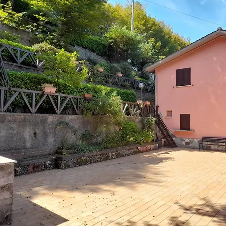 Casa Vacanza Le Terrazze Serrone Extérieur photo